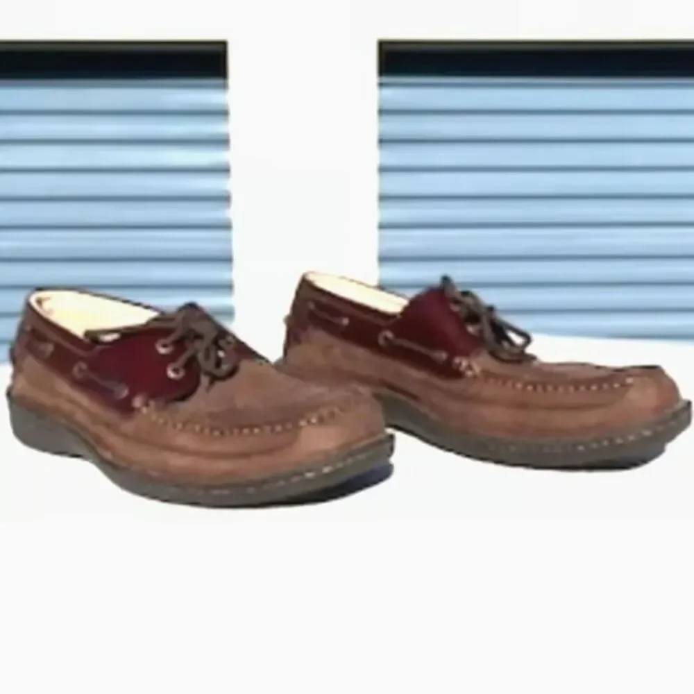 Size: 11M Comfort Gel Lace Up Loafers . Nunn Bush . New in Box